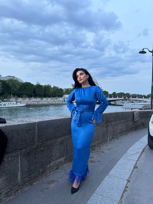 Robe Madame Shiraz – L’élégance orientale contemporaine