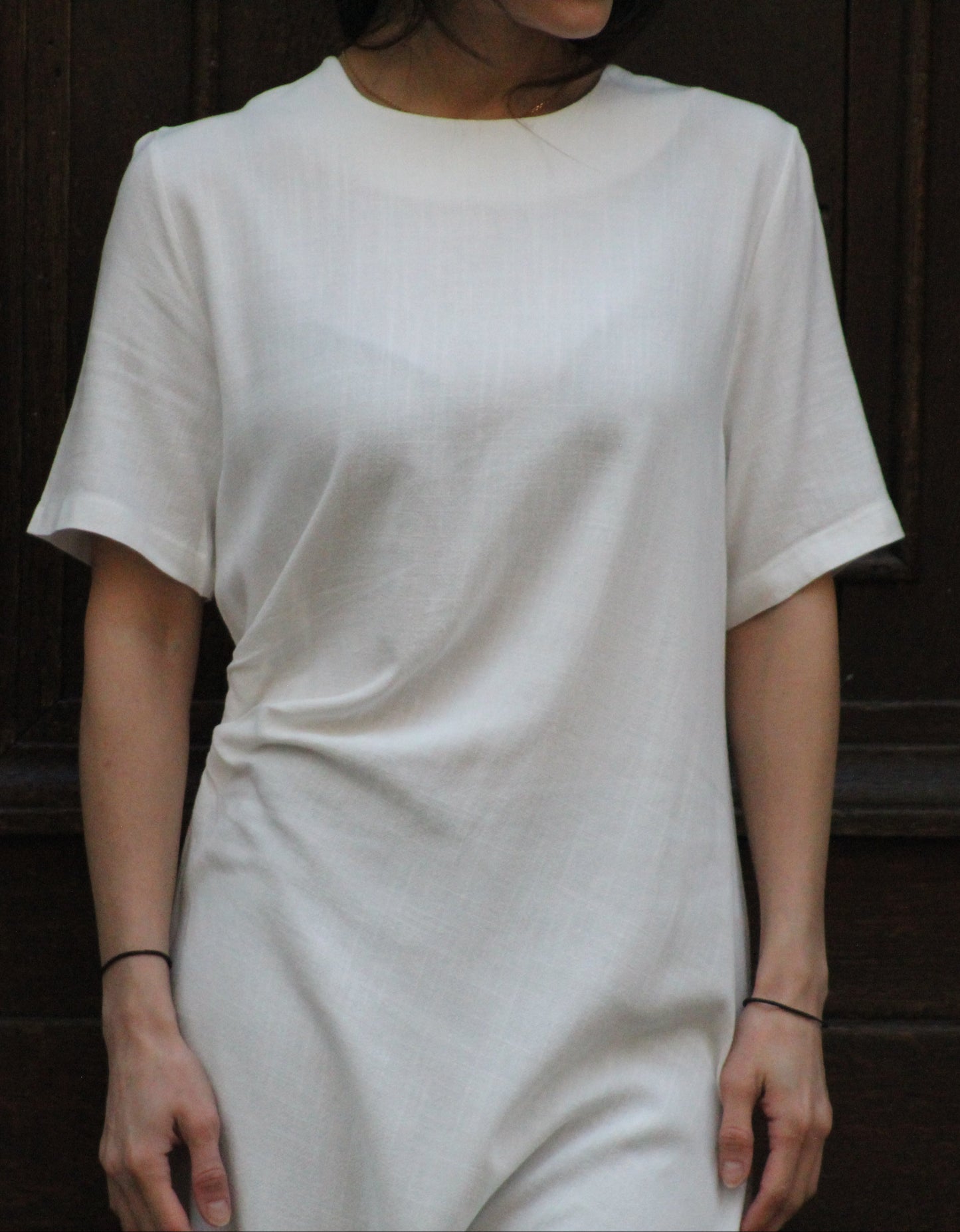 Robe Elva – Simplicité solaire