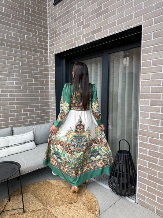 Robe Laleh