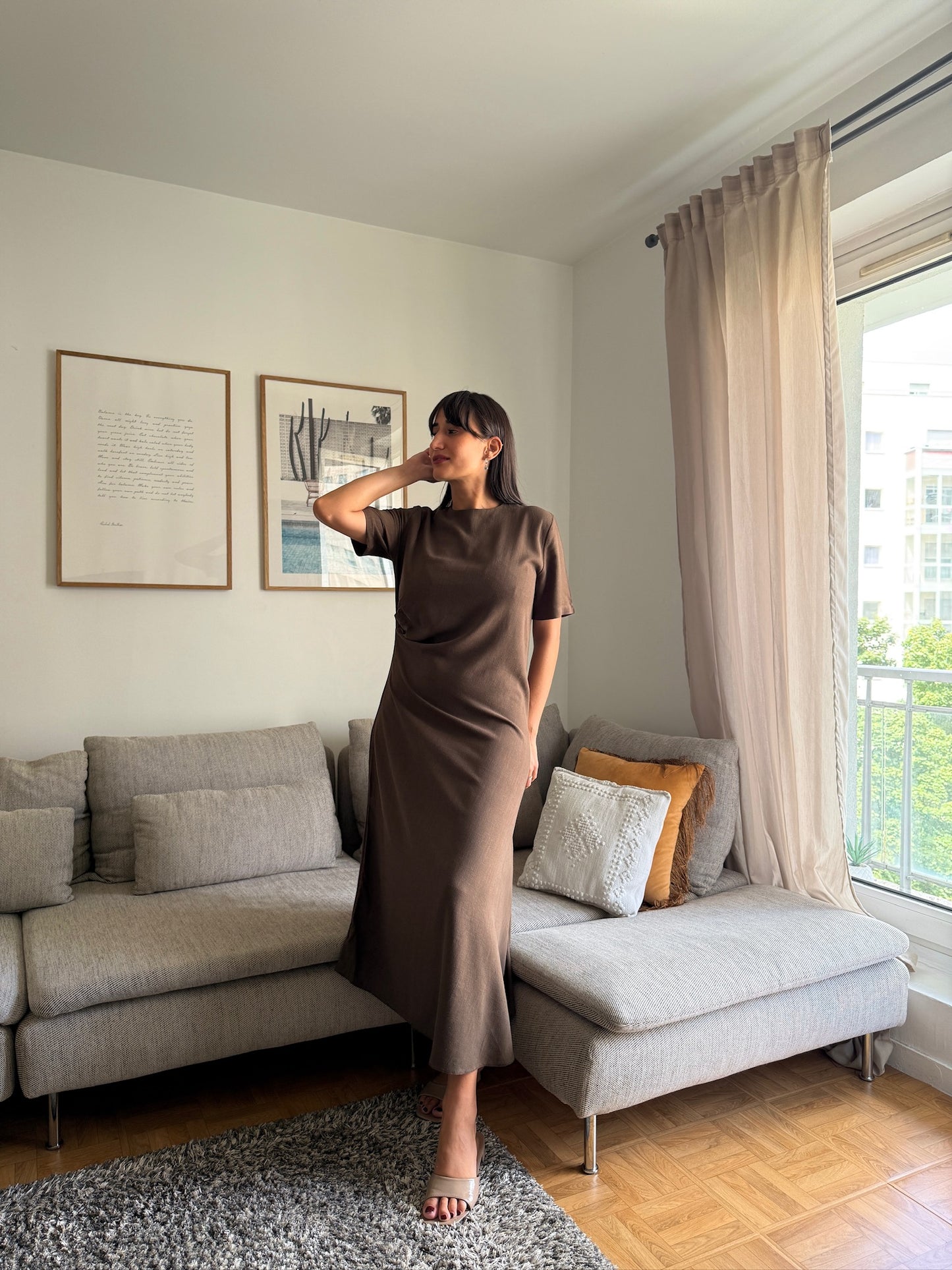 Robe Elva – Simplicité solaire